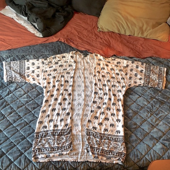 CLEARANCE Bohemian Elephant Paisley Kimono Tunic Top - Picture 3 of 10